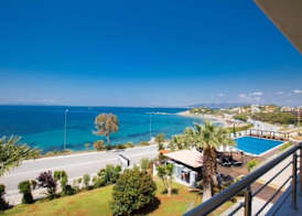 ALEXANDER BEACH HOTEL 3