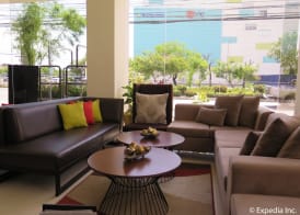 Home Crest Hotel 3