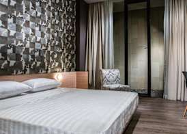 Upscale Suites 2