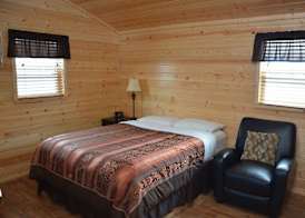 Roosevelt Inn & Suites 3