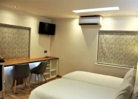 RIOSHOUSE Henley 2