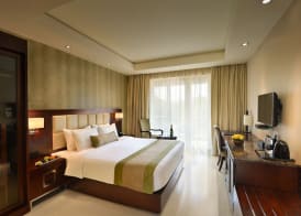 The Acacia Hotel & Spa 3
