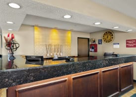Best Western Lakewood Inn 2