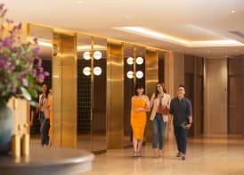 Montien Hotel Surawong Bangkok 3