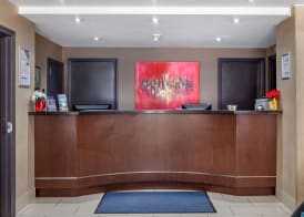EconoLodge Downtown Toronto 4
