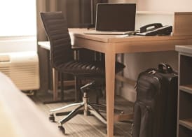 Country Inn & Suites by Radisson, Schaumburg, IL 5