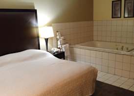 Americas Inn 5