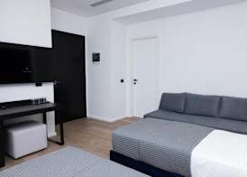 Lans Hotel 3
