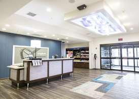 Hampton Inn Toledo Oregon 5