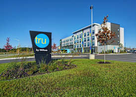 Tru By Hilton Stoughton 2