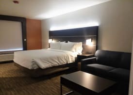 Holiday Inn Express & Suites - Colorado Springs AFA Northgate by IHG 4