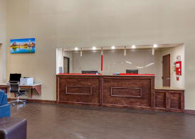 Comfort Suites Cordova 4