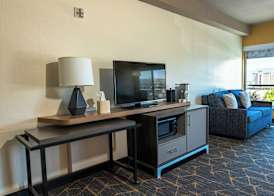 Holiday Inn & Suites OAKLAND - AIRPORT by IHG 5