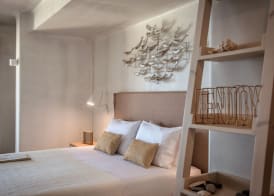 Cosmopolis Crete Suites 3