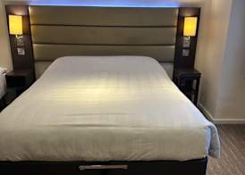 Premier Roomz Two Mills 5