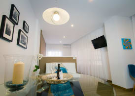 Holidays2Malaga Malagueta Apartments 4
