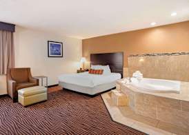 Best Western Des Plaines O'Hare 5