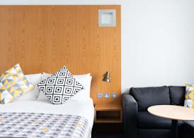 Holiday Inn BOURNEMOUTH by IHG 5