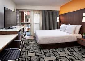 Best Western Plus Meridian Inn & Suites, Anaheim-Orange 4