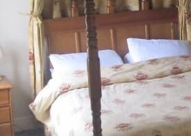 OYO Rose & Crown Hotel 4