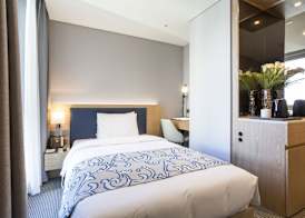 Centum Premier Hotel 2