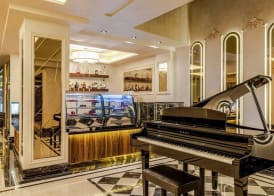 Beethoven Senfoni Hotel 5