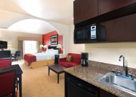 Holiday Inn Express & Suites CASA GRANDE by IHG 3