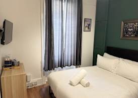 The Kirkdale Hotel 4
