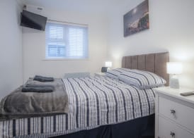 Castle Cove - 1 Bedroom Apartment - Tenby 2