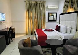 Stamford Hotels 5