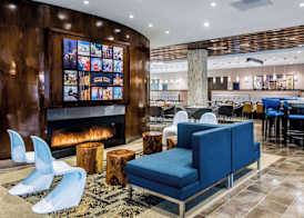 Cambria Hotel McAllen Convention Center 4