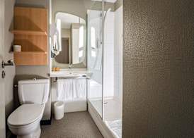 ibis Montargis 5