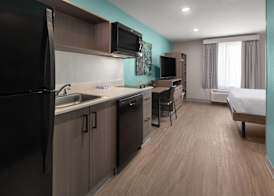 ECHO Suites Extended Stay by Wyndham Fort Worth Alliance 5
