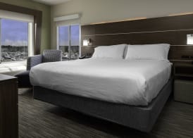 Holiday Inn Express & Suites N. MYRTLE BEACH-LITTLE RIVER by IHG 3