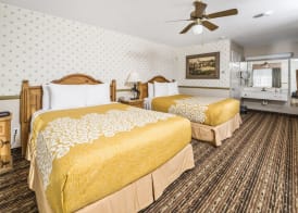 Days Inn by Wyndham Lebec 4