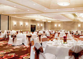 Sheraton Cavalier Calgary Hotel 2