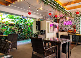 Waikiki Beachside Hostel 4