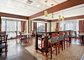 Hampton Inn Melbourne 3
