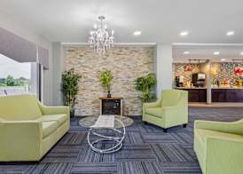 Suburban Studios Verona - Staunton North 4