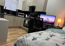 MIA Residence - Entire Studio apartment - City View - London - Next to Ealing Broadway Station 5