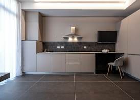 Astoria Boutique Apartments 5