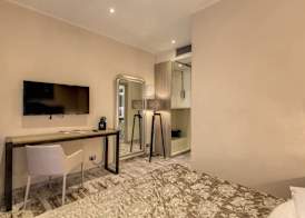 Colonna 18 Apartment by Ghor 3