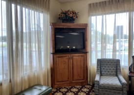 Super 8 by Wyndham Valdosta Mall 3