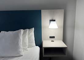 La Quinta Inn by Wyndham Auburn Worcester 5