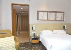 Crowne Plaza ZHONGSHAN WING ON CITY by IHG 5