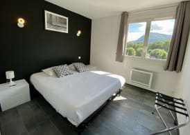 Hôtel Le Néron - Logis 5