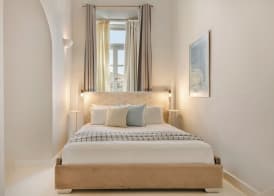 Hydra Hotel 3