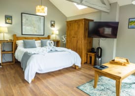 1 Bed Studio in Two Dales, Near Matlock & Bakewell 5