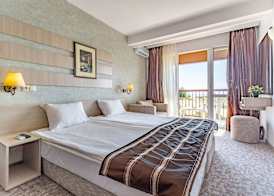 IMPERIAL HOTEL 3