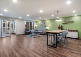 WoodSpring Suites Orlando I-4 & Convention Center 5